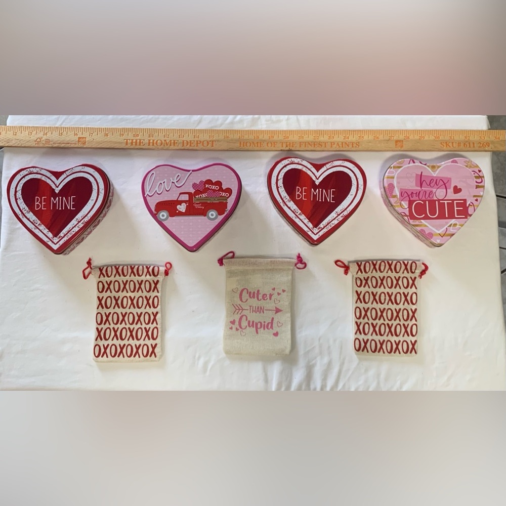 Valentine’s Empty Tin & Bag Lot (4) Tins & (3) Bags (5) Total Items